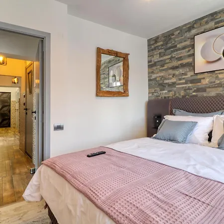 Rdi Elegance Downtown