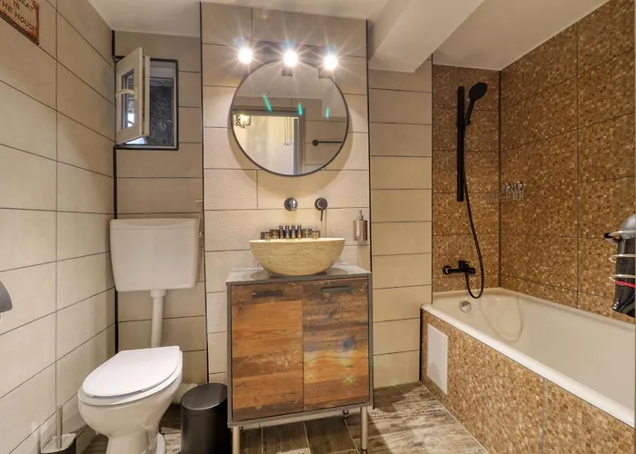 Rdi Elegance Downtown