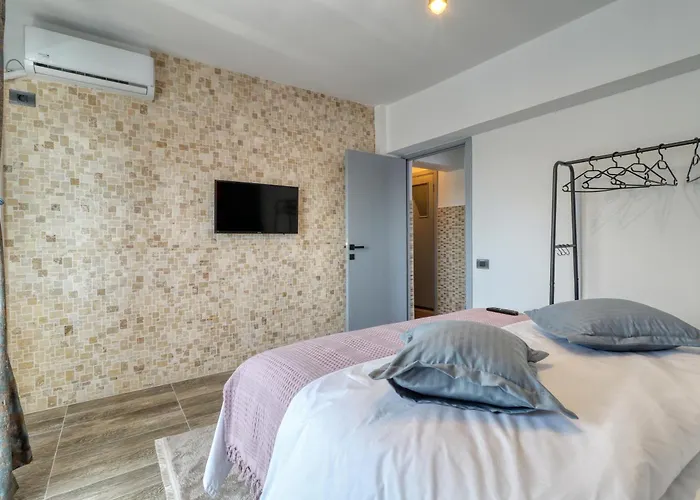 Rdi Elegance Downtown