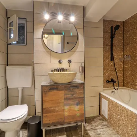 Rdi Elegance Downtown